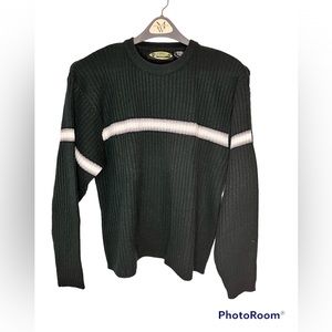 Gently used sweater size L